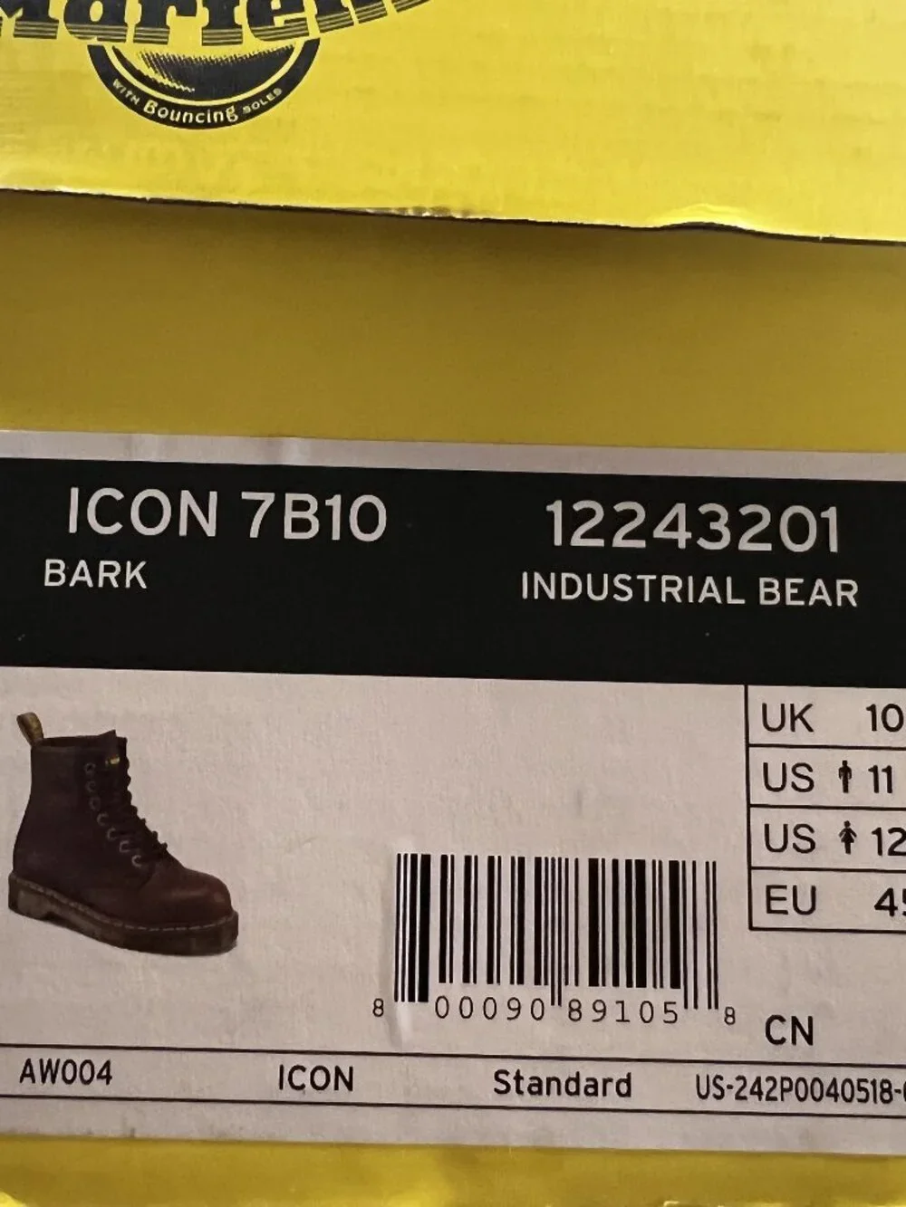 🥾 Brand New in Box: Dr. Martens Icon 7B10 Steel Toe Work Boots